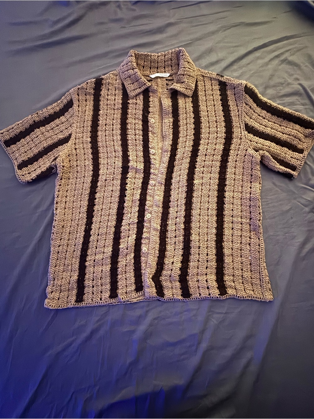 Zara Men's Short-Sleeve Knit Button-Up Shirt in Beige with Black Stripes